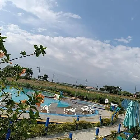 Apartamento A 5 Min Del Parque Del Cafe Montenegro Exterior photo
