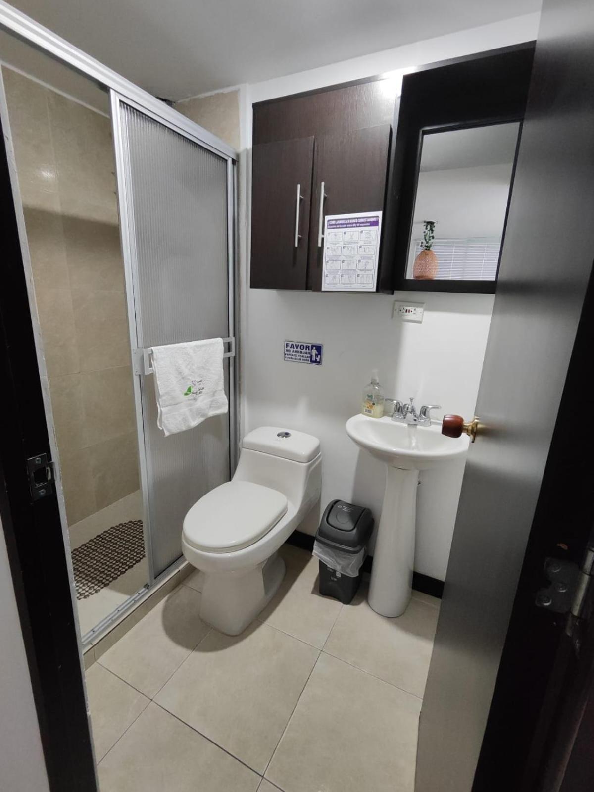 Apartment A 5 Min Del Parque Del Cafe Montenegro